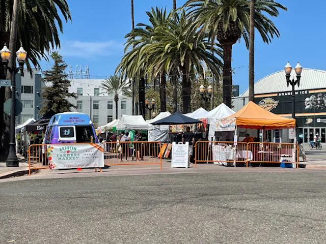 Downtown Anaheim Farmers Market