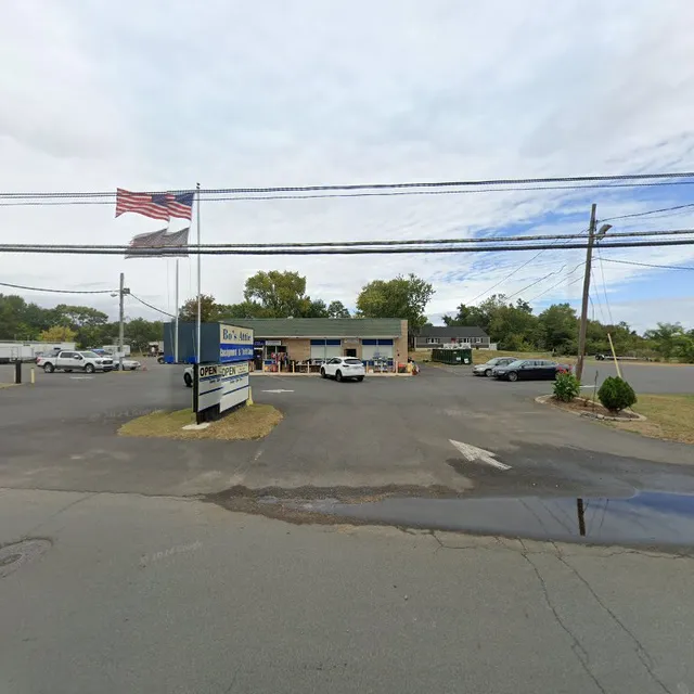 DeVito's Dogs & Grille