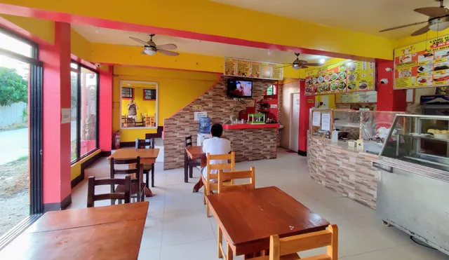 Tod's Lomi House & Resto