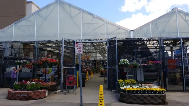 Lowe's Garden Center