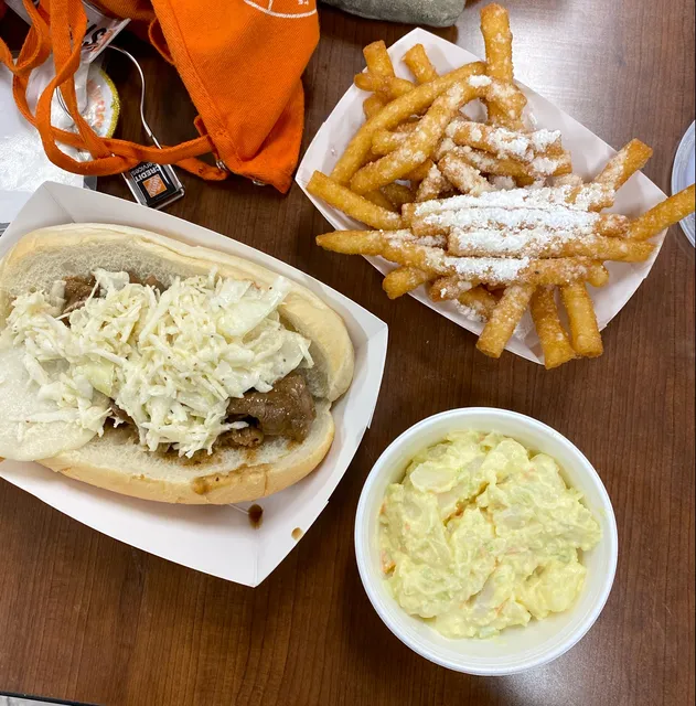 the WOW Wagon Food Truck