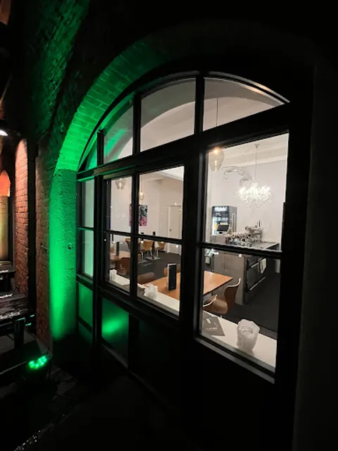 MINIBAR am Zollhafen