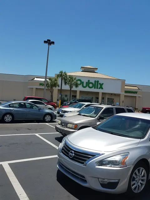 Town & Country Shopping Center