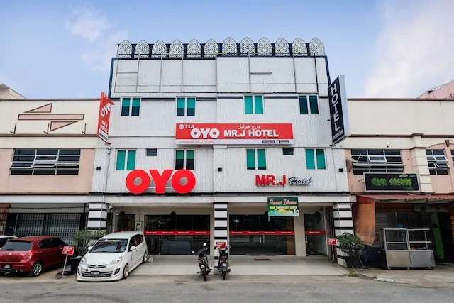 OYO 718 Mr J Hotel Wakaf Che Yeh 1