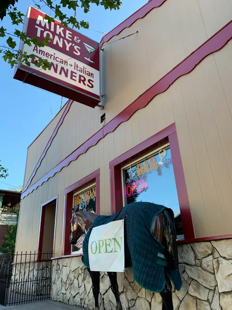 Mike & Tony's Restaurant