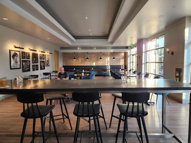 Corner Stone Restaurant