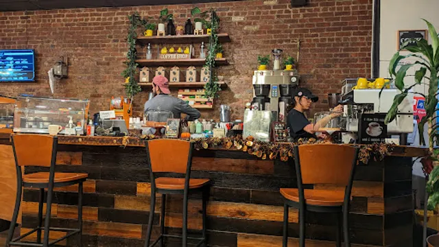 Fuel Fever Grill & Juice Bar DUMBO