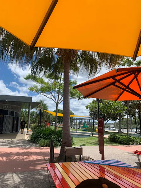 Familia Restaurant Café Gelati