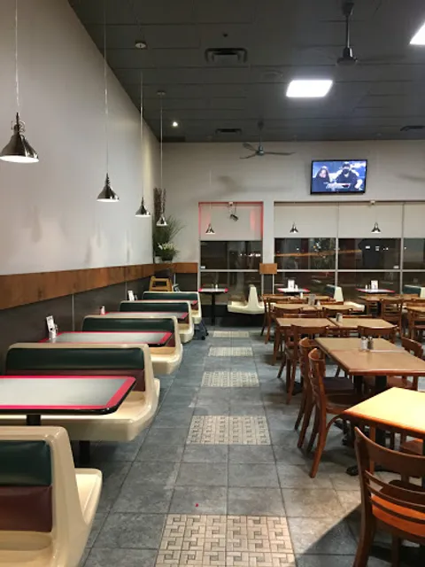 À La Belle Province Plus