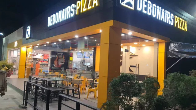 Debonairs Pizza Zone 4