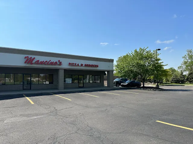 Mancino's Pizza & Grinders
