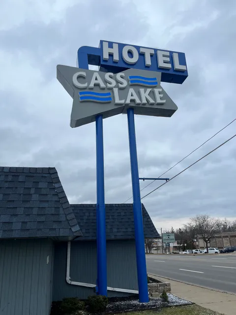 Cass Lake Hotel