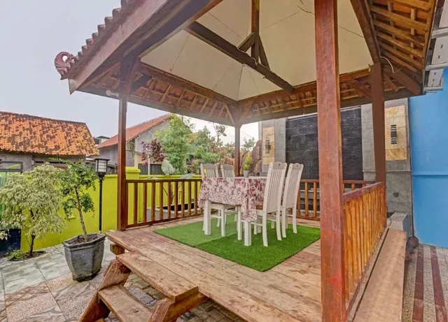 OYO 90602 Guest House Marisa Syariah