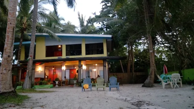 Escapada Seaside Hotel