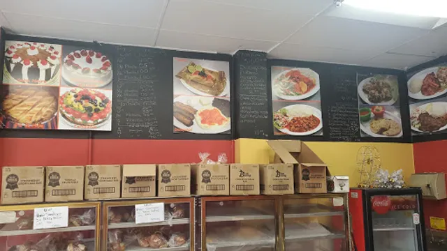 Y las 3 niñas bakery