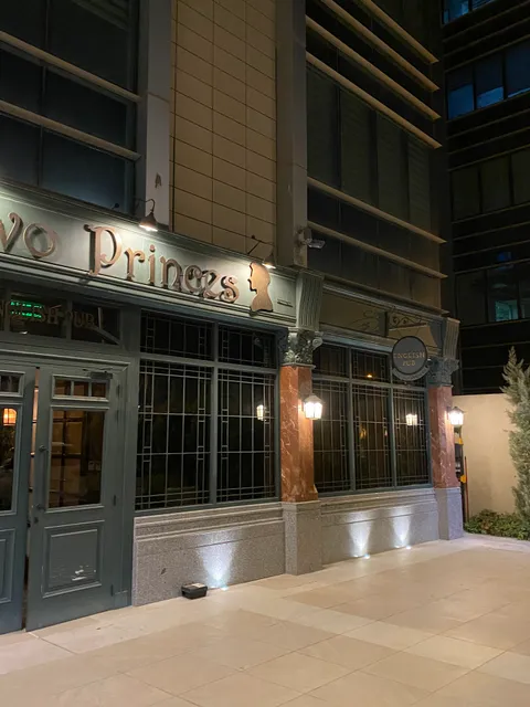The Two Princes English Pub