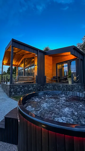 BALADA DINTRE DEALURI