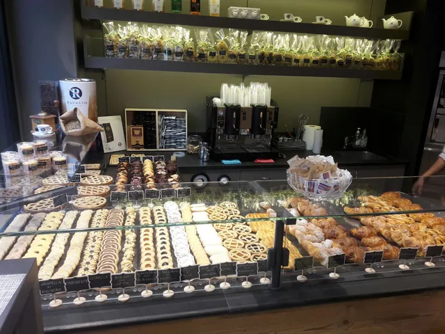 Mirko And Cinzia Bellini's Bakery