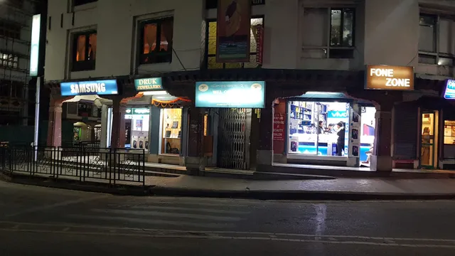 Zombala 2 Restaurant