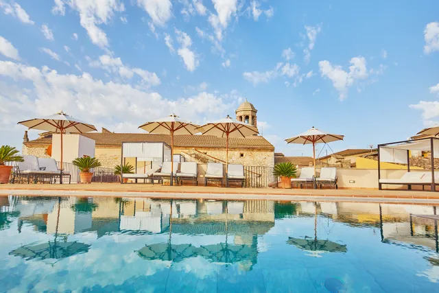 Cas Comte Suites & Spa