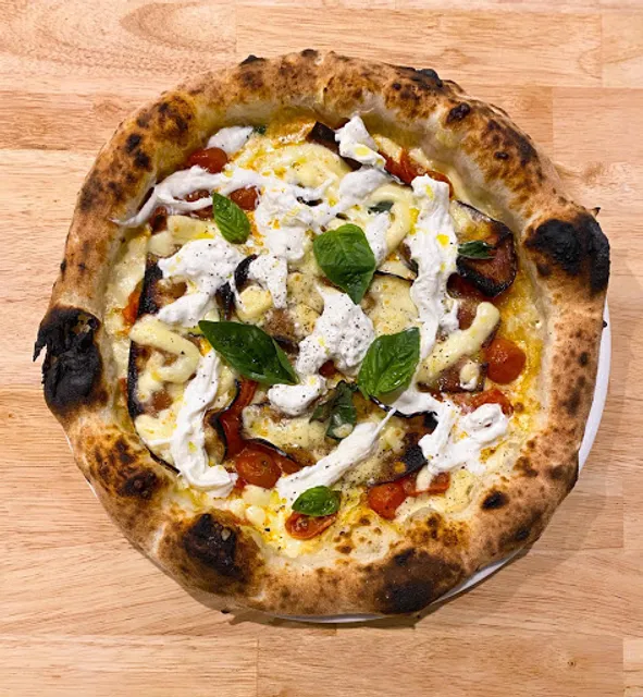 Maestro Sourdough Pizza