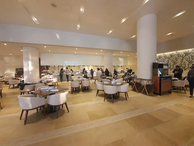 Restaurant 8