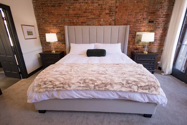 The 1856 Speakeasy Suites