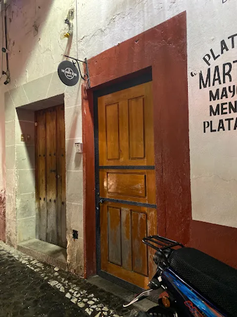 The Waffie Store Café