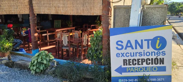 Restaurante Santi y excursiones