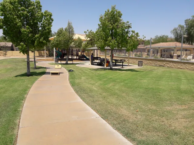 Cottages HOA Park at Casa Del Rey at Camino á Lago