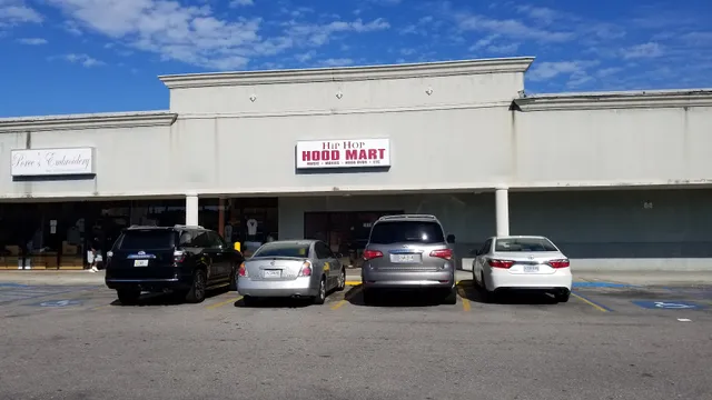 McArthur Shopping Center