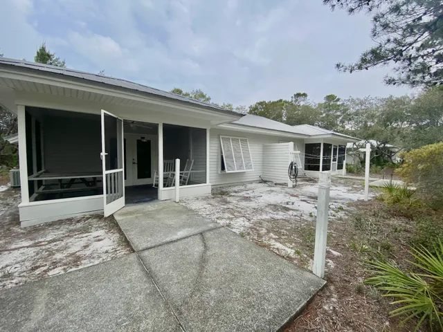 Grayton Beach State Park Cabins (Resgistered Guests Only)