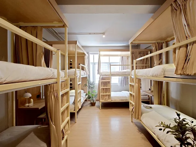 Au Luna Bangkok Hostel