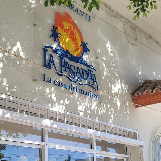 La Pasadita (Mariscos)