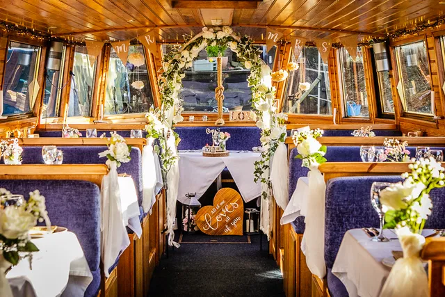 Romance Restaurant Boat