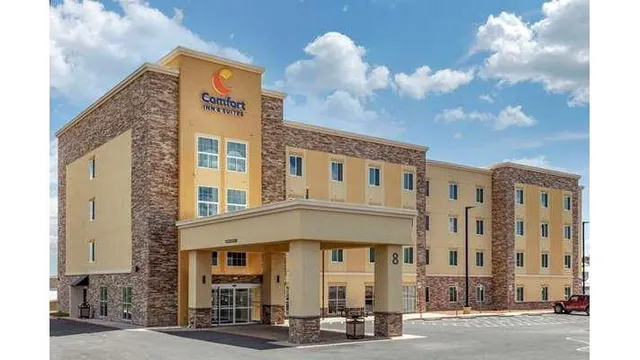 Comfort Inn & Suites Edgewood