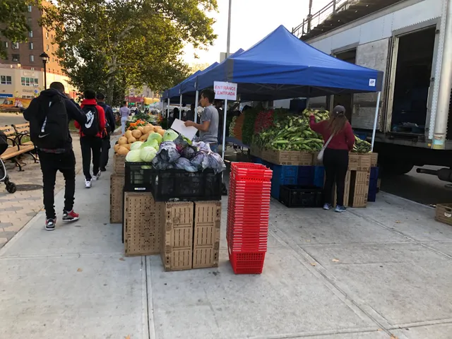 Parkchester Greenmarket