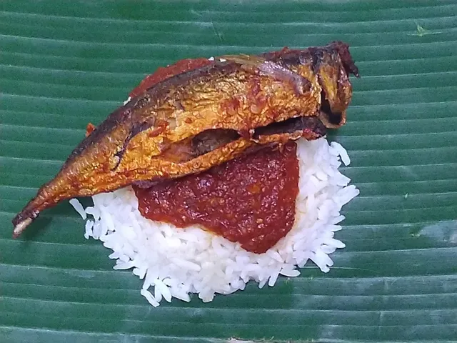 Makanan Sarapan Pagi Di Batu Ferringhi