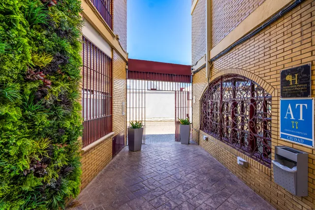 Apartamentos Turisticos Puerta Del Sur