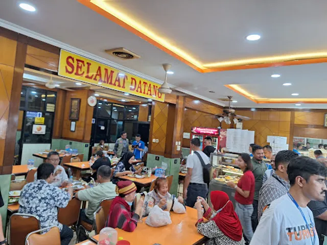 Rumah Makan SURYA Masakan Padang