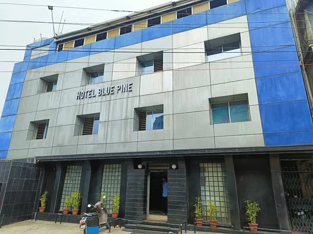 Hotel Blue Pine