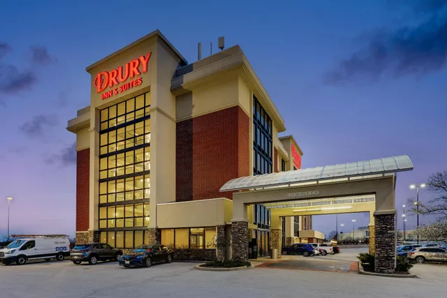 Drury Inn & Suites St. Louis St. Peters