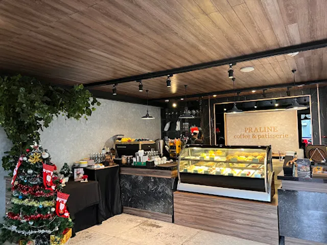 Praline Coffee & Patisserie