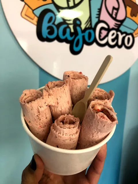 BajoCero Crepas & Helados en Rollo