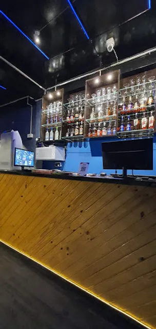 SHANGHAI RESTAURANT CUM BAR