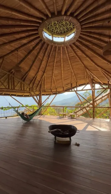 Fuente Alegre, Hogar de transformacíon