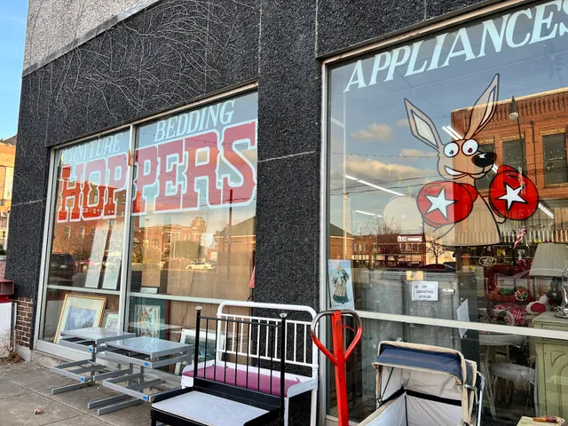 Hoppers Discount & Variety