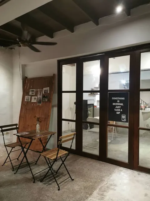FEI Coffee Bar（这是新地址，来之前可以先联络我们，预约优先）