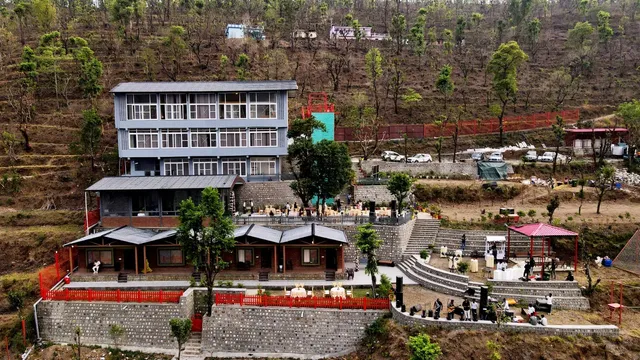 PRASHANTI FARMS & RESORT "Best Resort in Dehradun, Best Farm House in Dehradun"