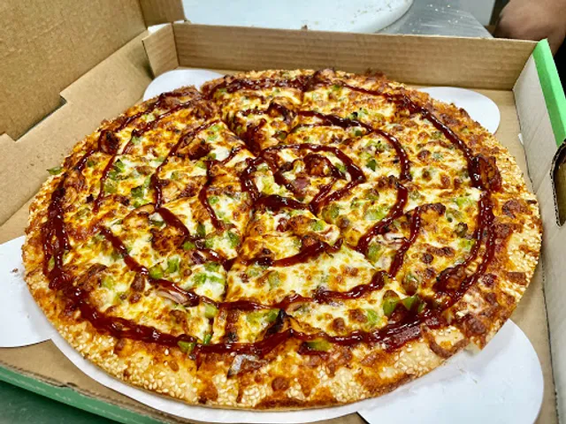 Red Swan Pizza - Edmonton Chappelle